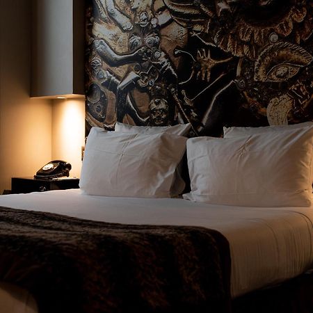 Hotel du Petit Moulin Paris Extérieur photo