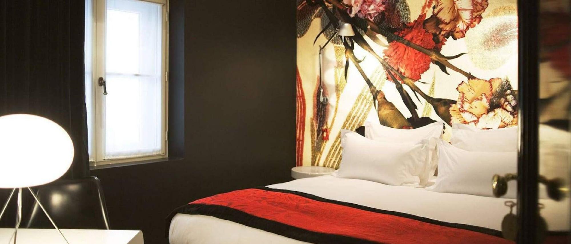 Hotel du Petit Moulin Paris Extérieur photo