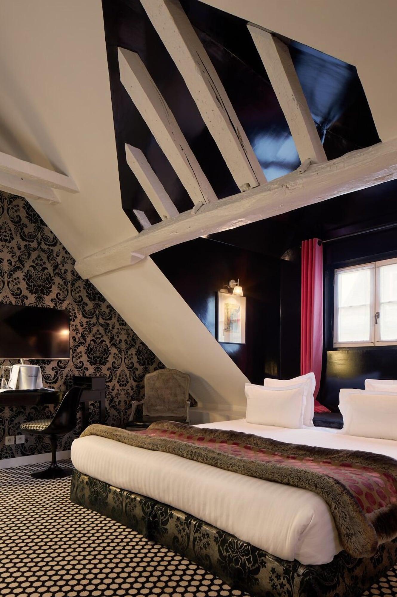 Hotel du Petit Moulin Paris Extérieur photo