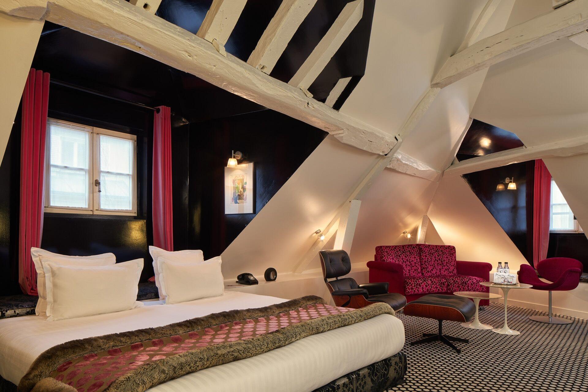 Hotel du Petit Moulin Paris Extérieur photo