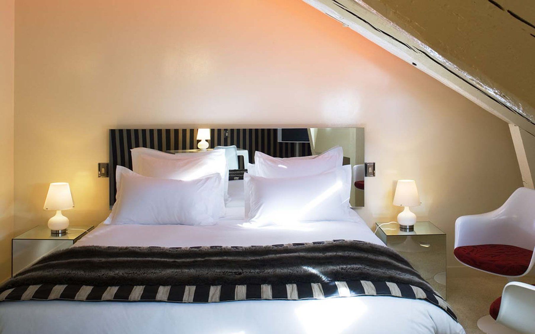 Hotel du Petit Moulin Paris Extérieur photo