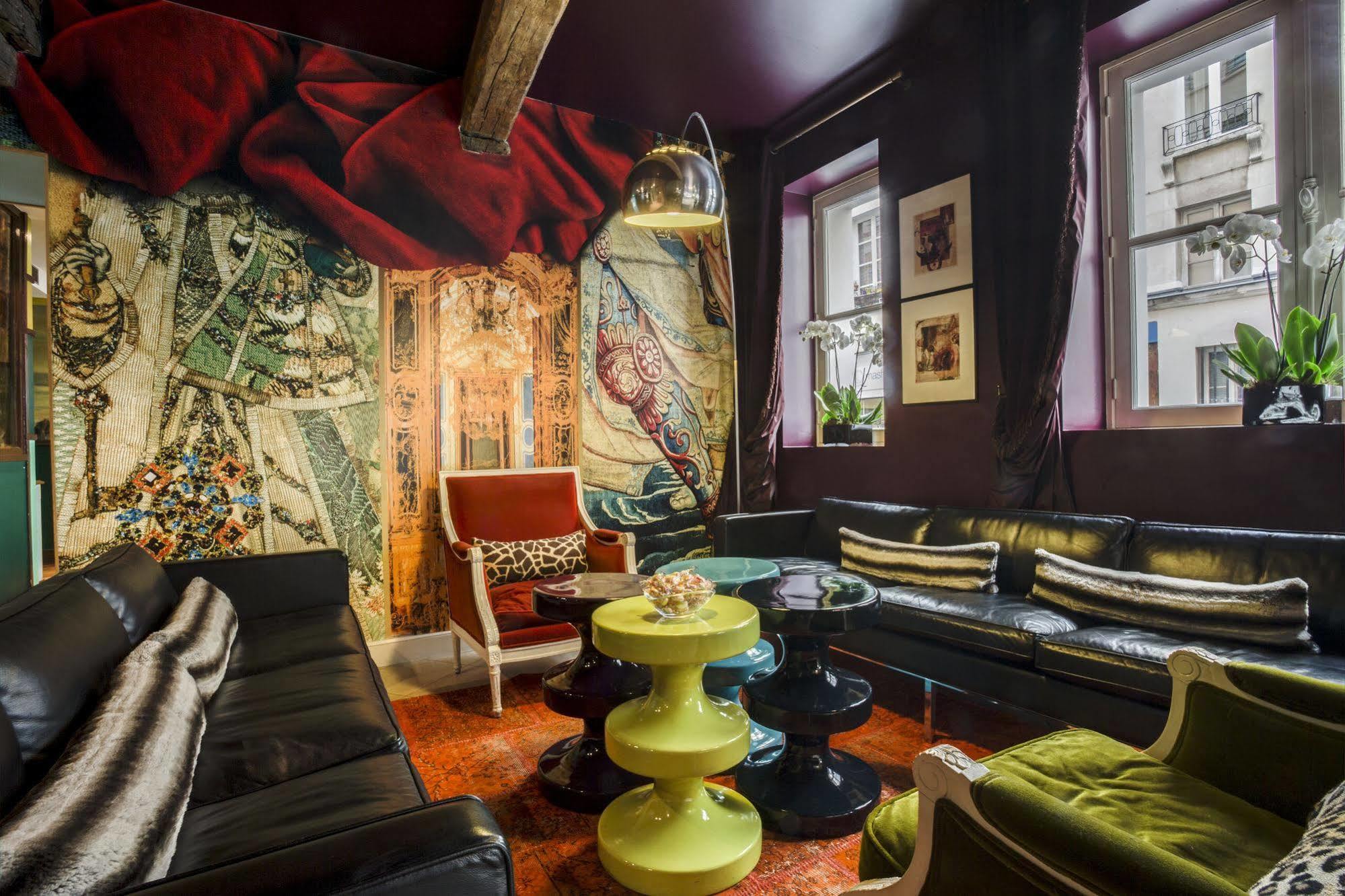 Hotel du Petit Moulin Paris Extérieur photo