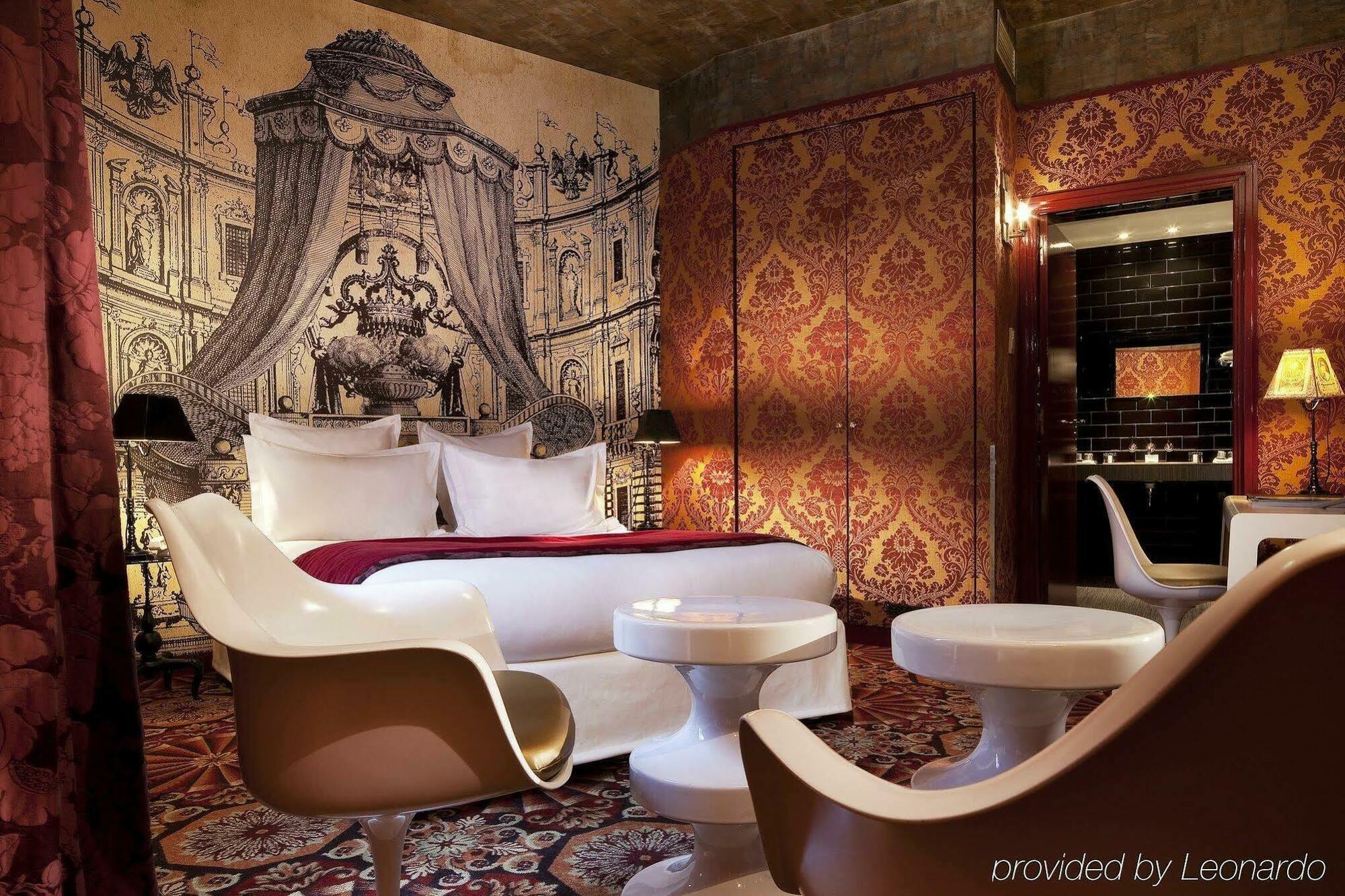 Hotel du Petit Moulin Paris Extérieur photo